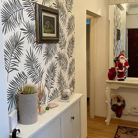 Apartment On 23 *